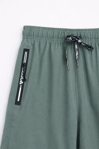 Hybrid Short